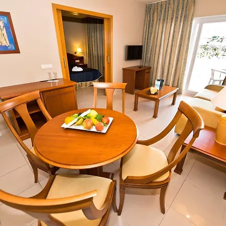 Hotel Bahia Tropical 4*