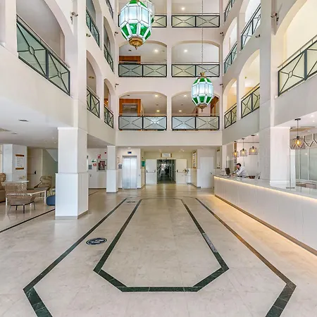Hotel Bahia Tropical 4*