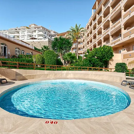 Bahia Tropical Hotel