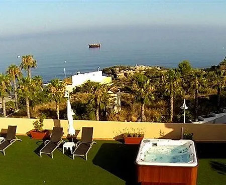 Bahia Tropical 4*